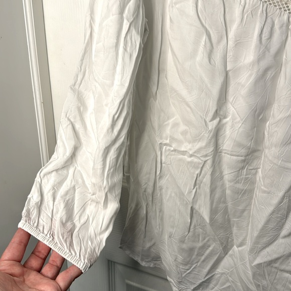 NWOT Old Navy Blouse - Picture 3 of 7